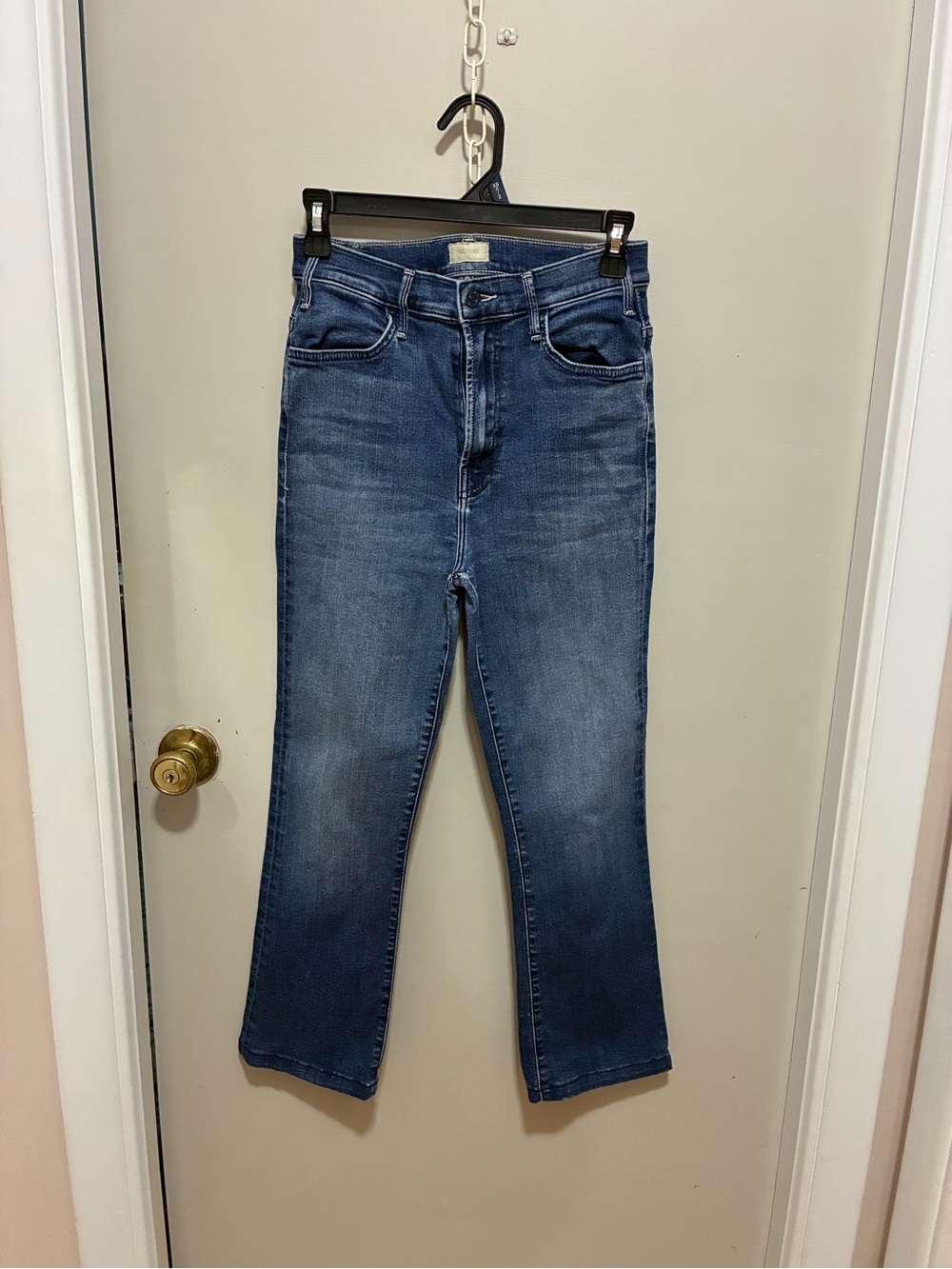 MOTHER Women's Cropped Straight Jeans in Medium Blue Wash